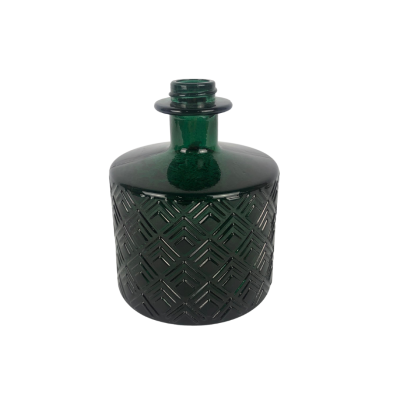 copy of 3 matching vases white without flowers